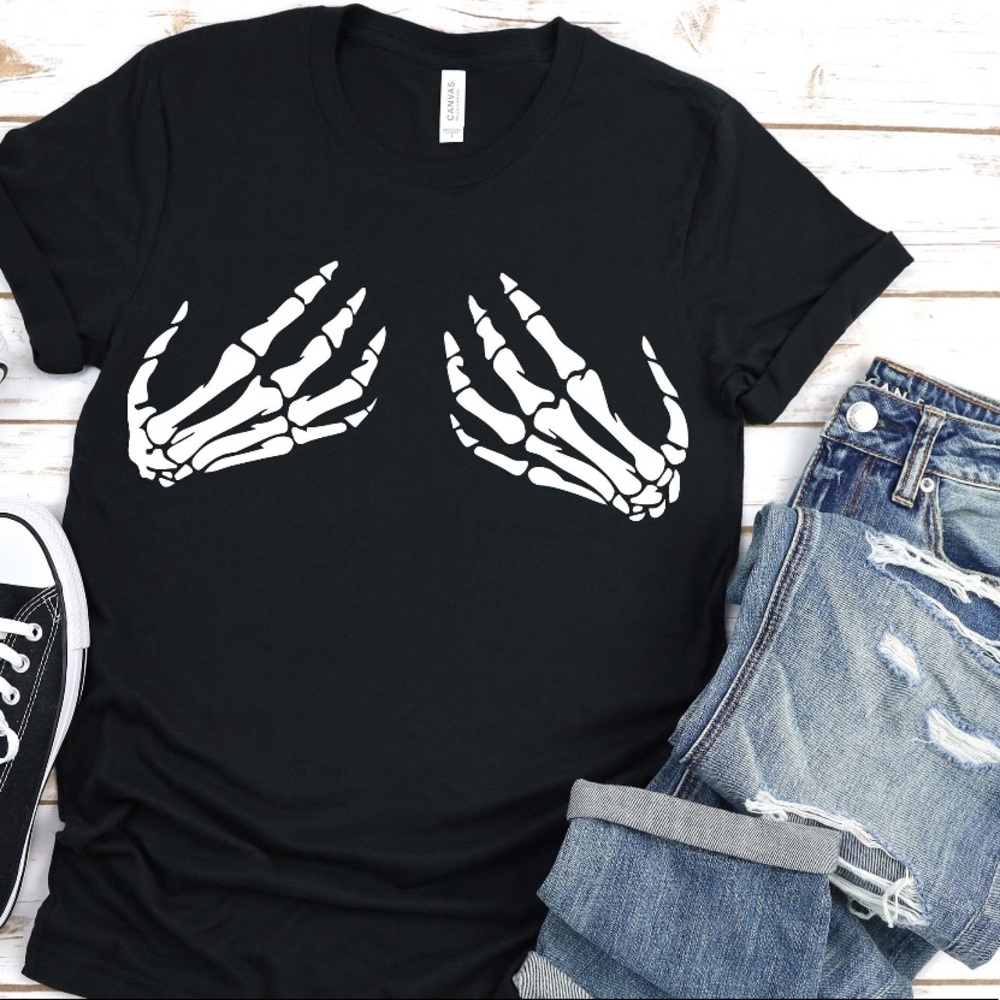 LOW STOCK 🎃 Halloween women shirt - Picture 1 of 2